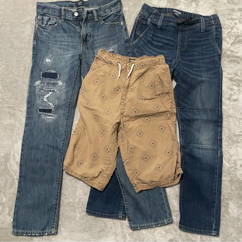 GAP Kids Distressed Blue Jeans & Tan Pattern Shorts Bundle Size 12 Boy
